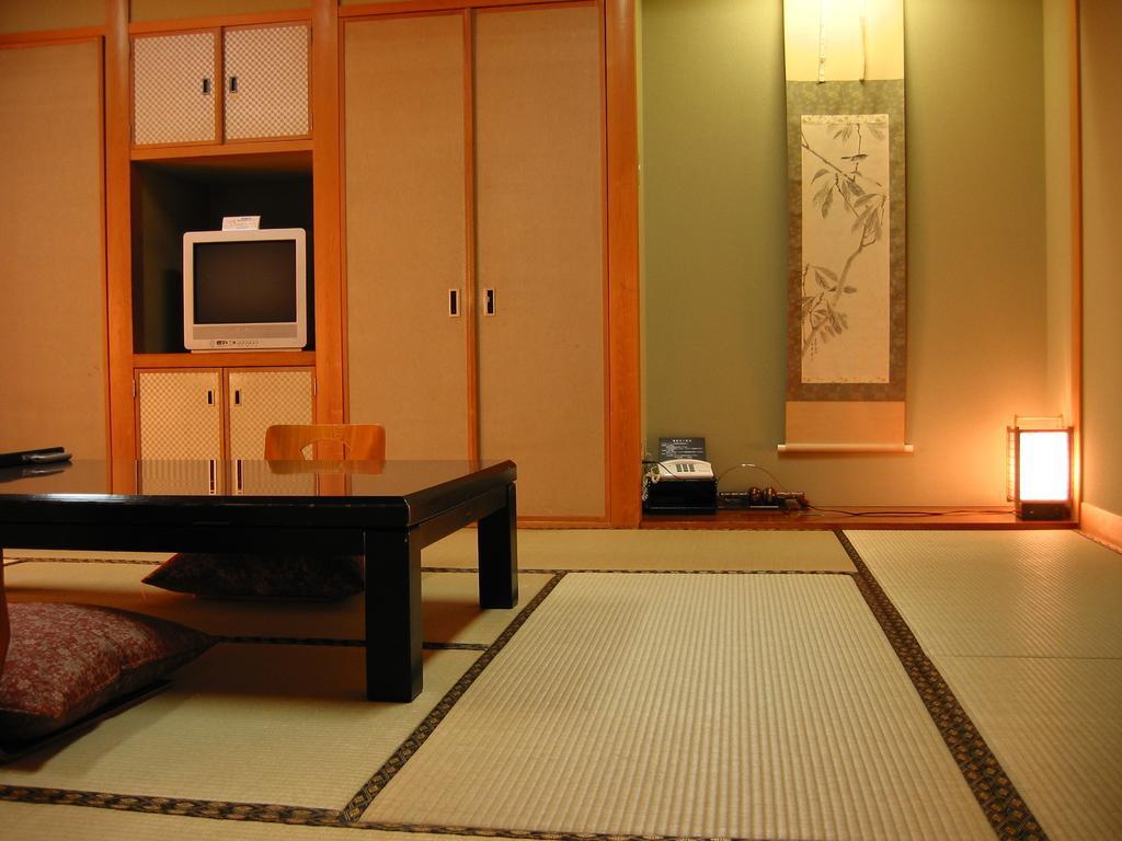 Hotel Tomiya à Shin'onsen Chambre photo