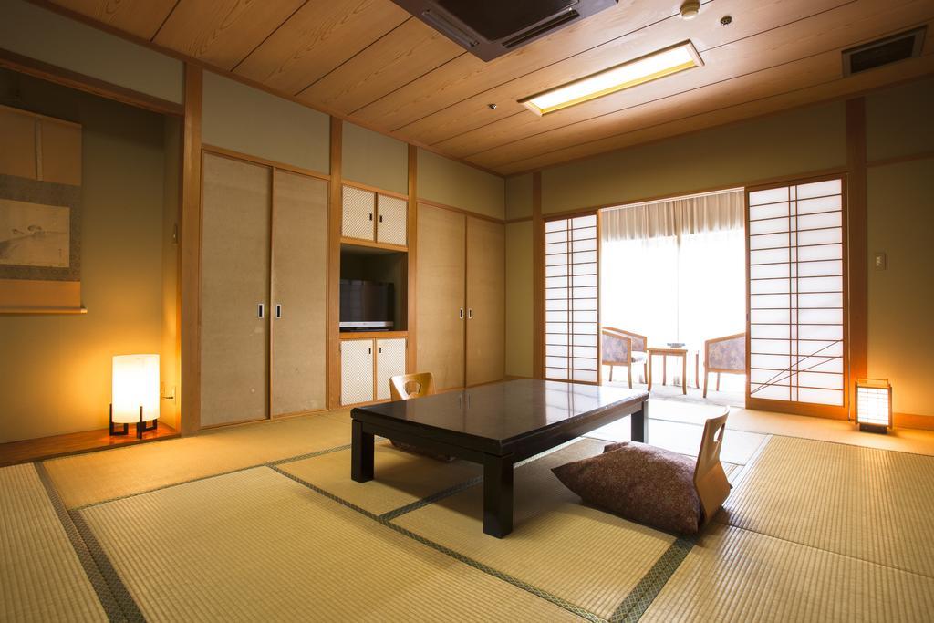 Hotel Tomiya à Shin'onsen Chambre photo
